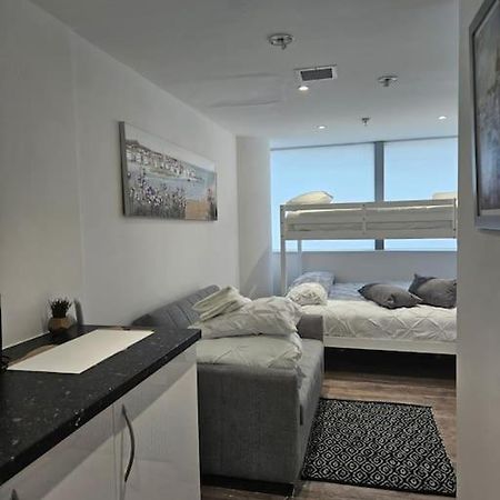 Small Studio For Group Of 5 In Delta Croydon Dpf3 Екстериор снимка