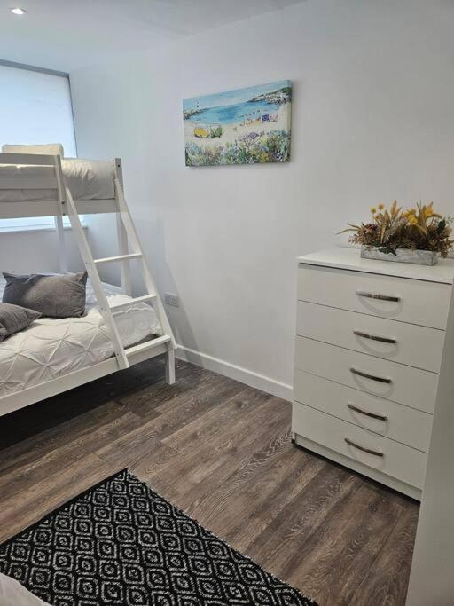 Small Studio For Group Of 5 In Delta Croydon Dpf3 Екстериор снимка