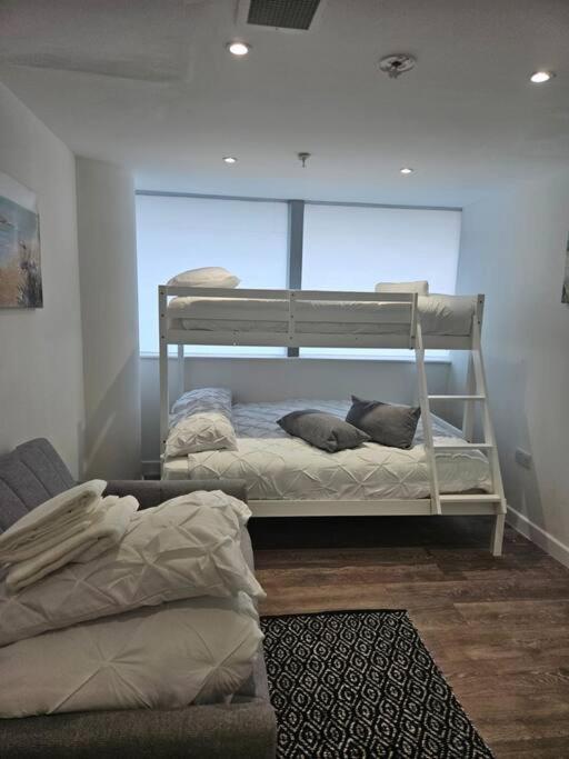 Small Studio For Group Of 5 In Delta Croydon Dpf3 Екстериор снимка